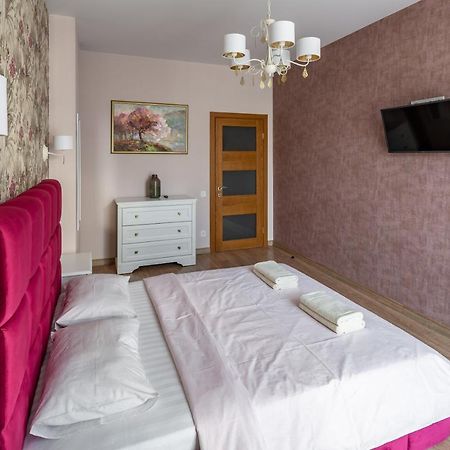 Romari Гнатюка 3 Apartment Лвив Екстериор снимка