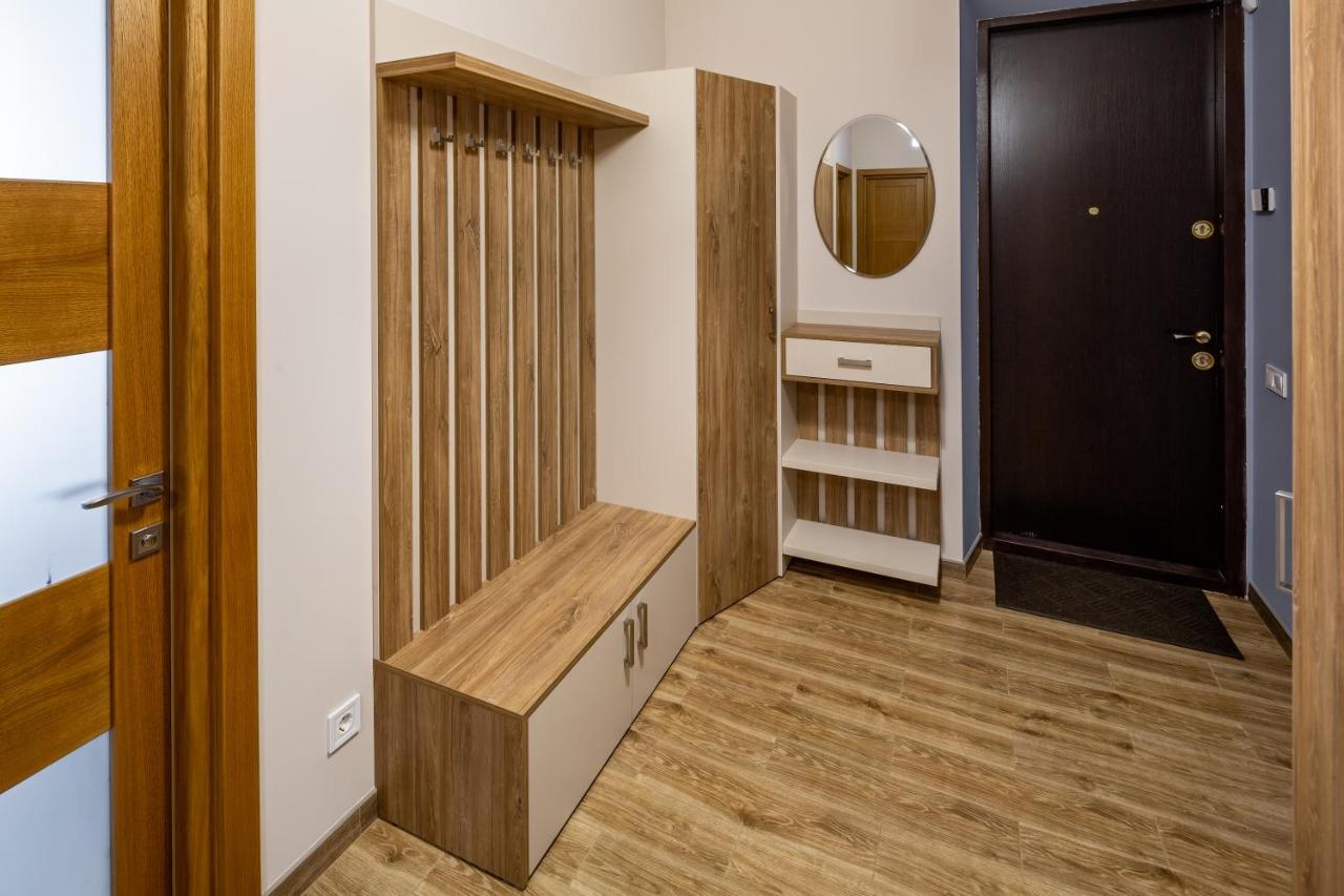 Romari Гнатюка 3 Apartment Лвив Екстериор снимка