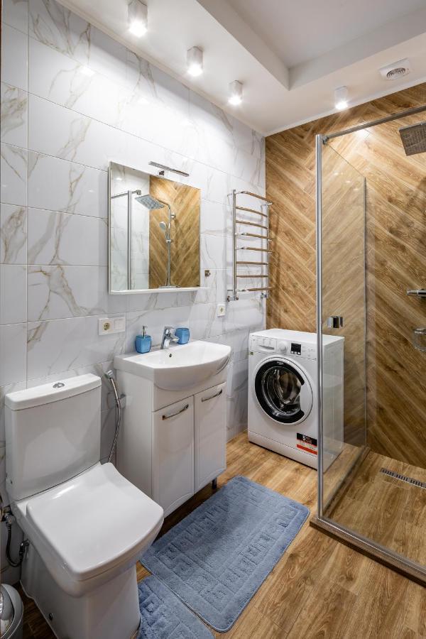 Romari Гнатюка 3 Apartment Лвив Екстериор снимка